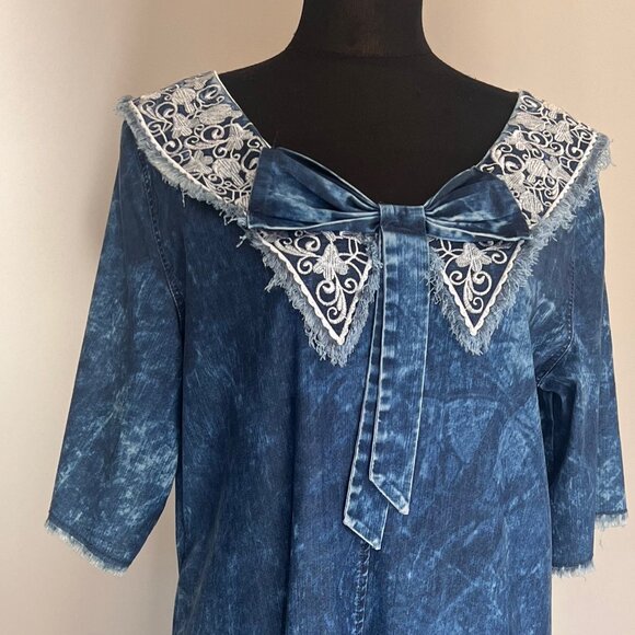 NWT M’ De Pompadour Oversized Denim Dress with Bow Plus Size - Picture 2 of 9